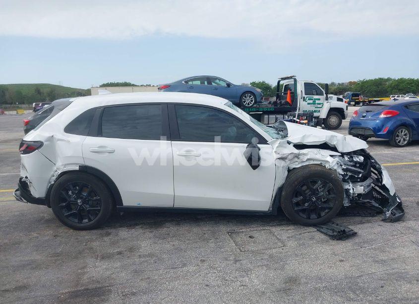 Photo 14 of 2025 Honda Hr-v 2WD SPORT (VIN 3CZRZ1H59SM724508)