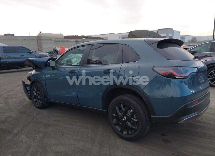 Photo 13 of 2024 Honda Hr-v 2WD SPORT/2WD SPORT W/O BSI (VIN 3CZRZ1H5XRM753705)