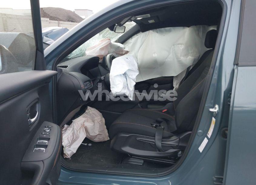 Photo 5 of 2024 Honda Hr-v 2WD SPORT/2WD SPORT W/O BSI (VIN 3CZRZ1H5XRM753705)