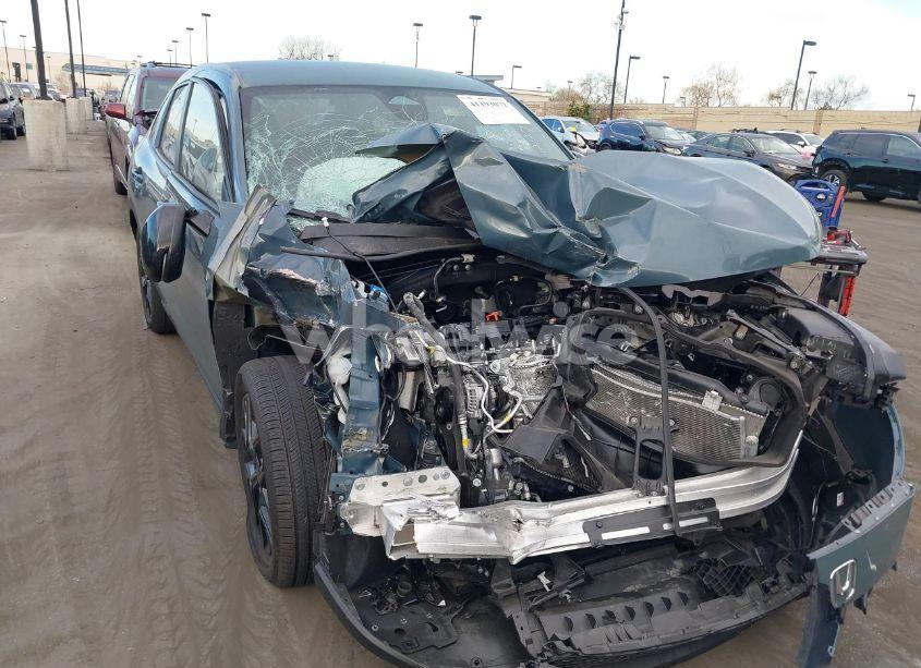 Photo 6 of 2024 Honda Hr-v 2WD SPORT/2WD SPORT W/O BSI (VIN 3CZRZ1H5XRM753705)