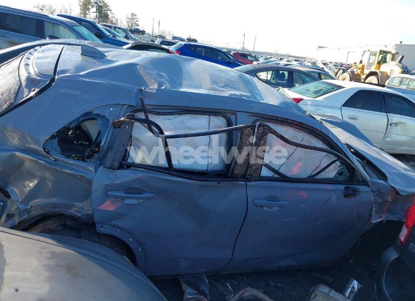 Photo 13 of 2024 Honda Hr-v 2WD SPORT/2WD SPORT W/O BSI (VIN 3CZRZ1H5XRM754465)