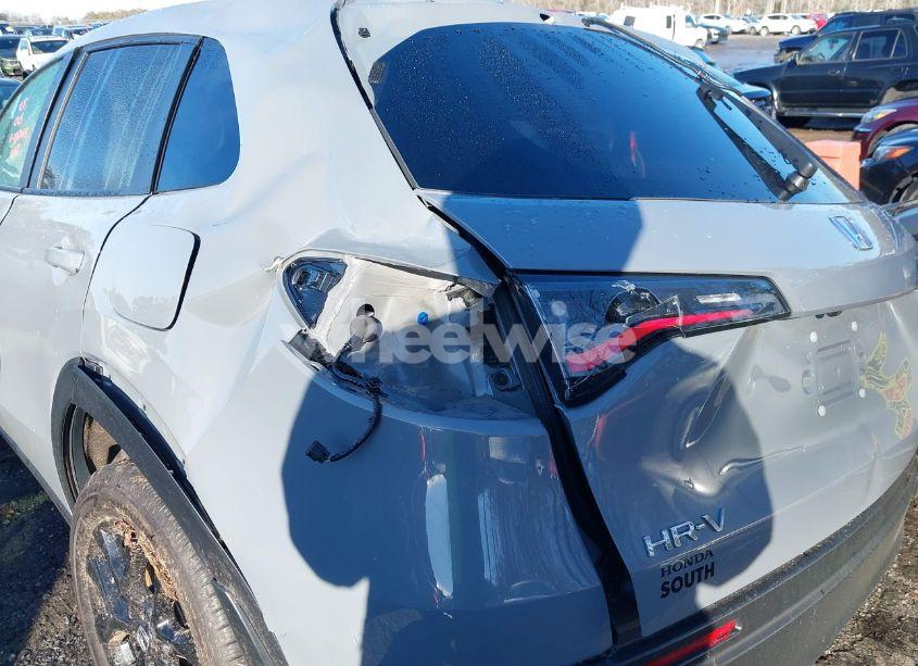Photo 6 of 2024 Honda Hr-v 2WD SPORT/2WD SPORT W/O BSI (VIN 3CZRZ1H5XRM754465)