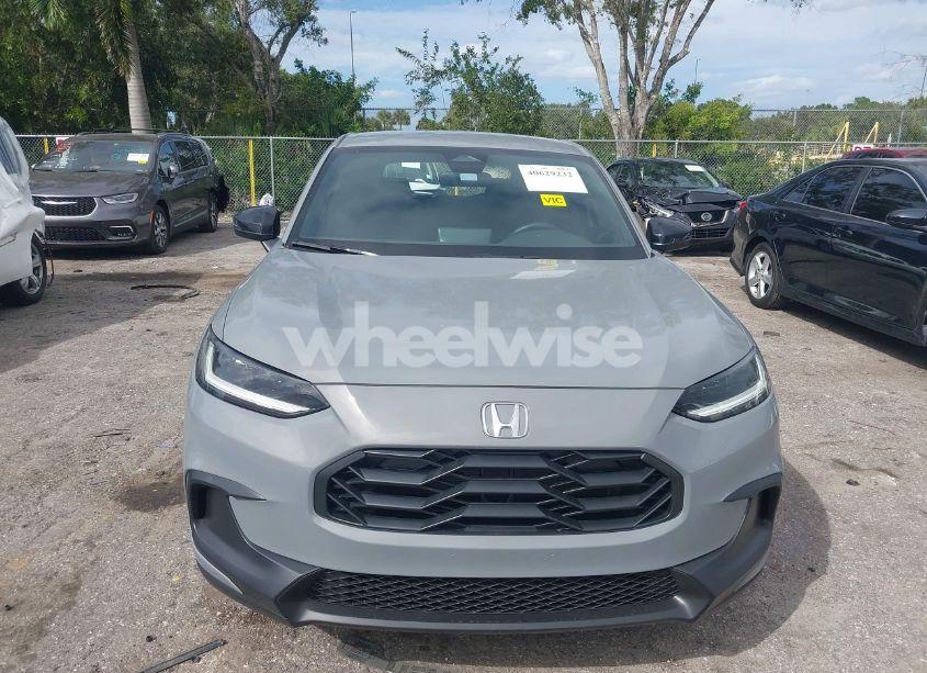 Photo 12 of 2025 Honda Hr-v 2WD SPORT (VIN 3CZRZ1H5XSM701982)