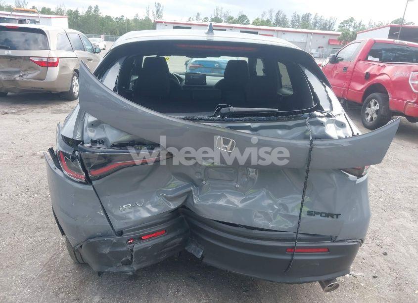 Photo 6 of 2025 Honda Hr-v 2WD SPORT (VIN 3CZRZ1H5XSM701982)