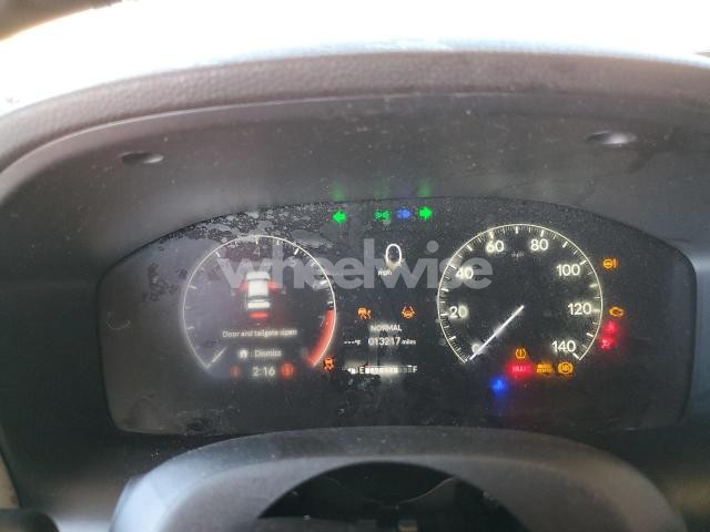 2024 HONDA HR-V EXL (VIN 3CZRZ1H70RM719872) main photo