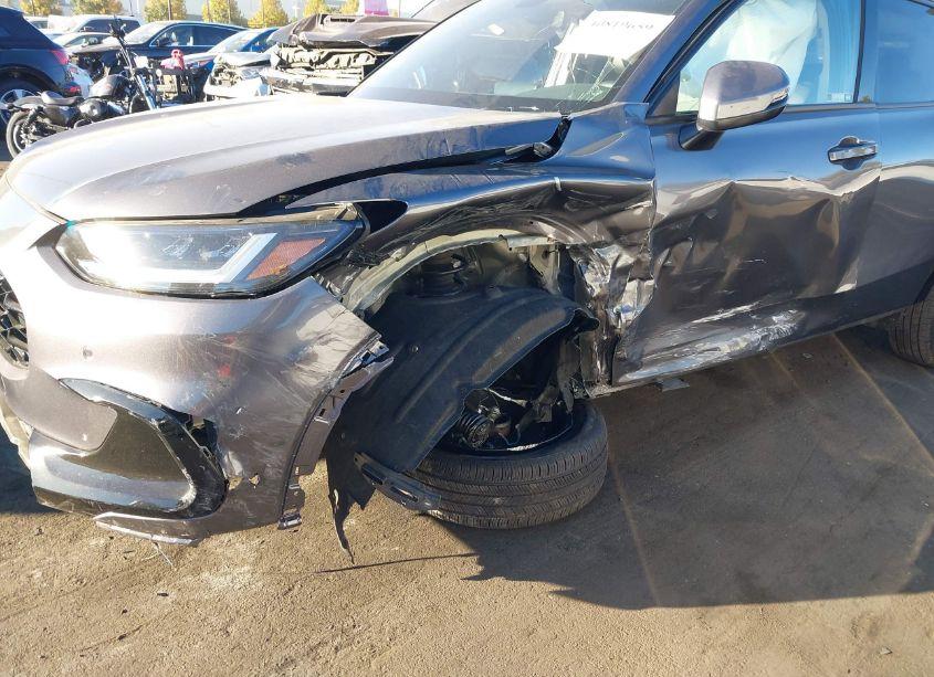 Photo 6 of 2024 Honda Hr-v 2WD EX-L/2WD EX-L W/O BSI (VIN 3CZRZ1H71RM723851)