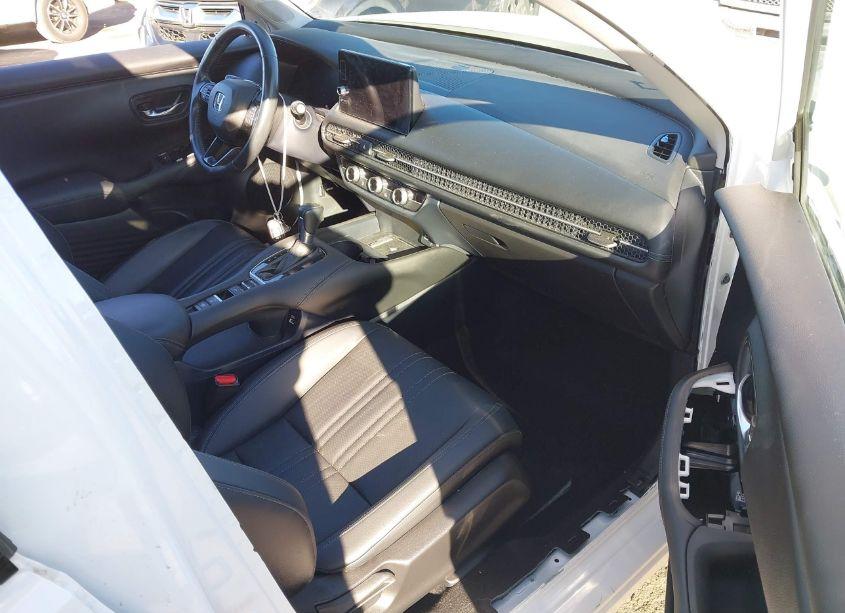 Photo 5 of 2023 Honda Hr-v 2WD EX-L (VIN 3CZRZ1H72PM716677)