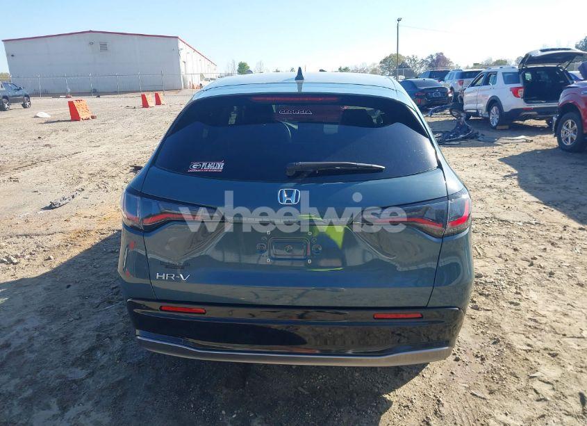 Photo 17 of 2024 Honda Hr-v 2WD EX-L/2WD EX-L W/O BSI (VIN 3CZRZ1H72RM701244)