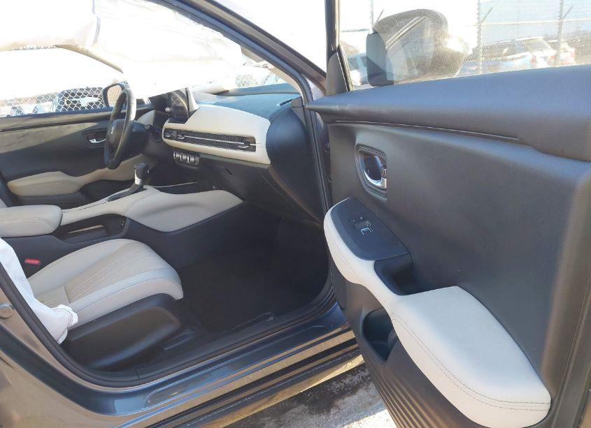 Photo 5 of 2024 Honda Hr-v 2WD EX-L/2WD EX-L W/O BSI (VIN 3CZRZ1H72RM701275)