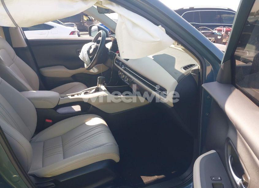 Photo 5 of 2024 Honda Hr-v 2WD EX-L/2WD EX-L W/O BSI (VIN 3CZRZ1H72RM717539)