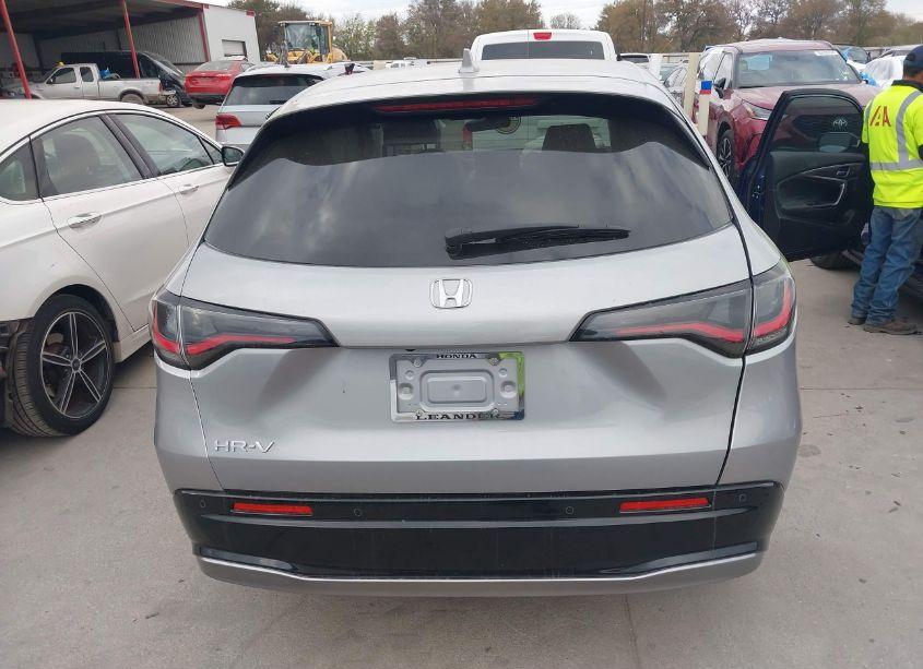 Photo 16 of 2024 Honda Hr-v 2WD EX-L/2WD EX-L W/O BSI (VIN 3CZRZ1H72RM745907)