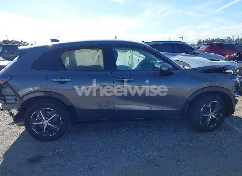 Photo 14 of 2025 Honda Hr-v 2WD EX-L (VIN 3CZRZ1H72SM700908)