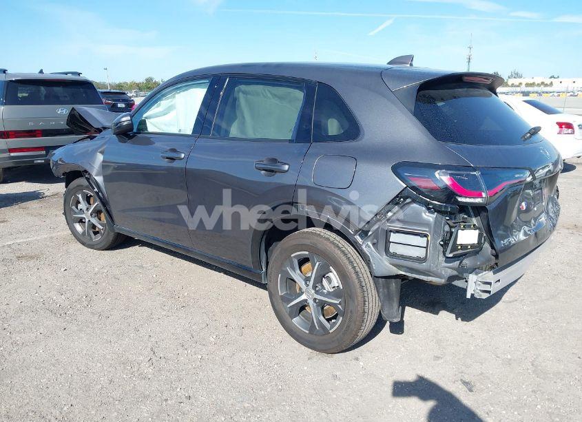 Photo 3 of 2025 Honda Hr-v 2WD EX-L (VIN 3CZRZ1H72SM700908)