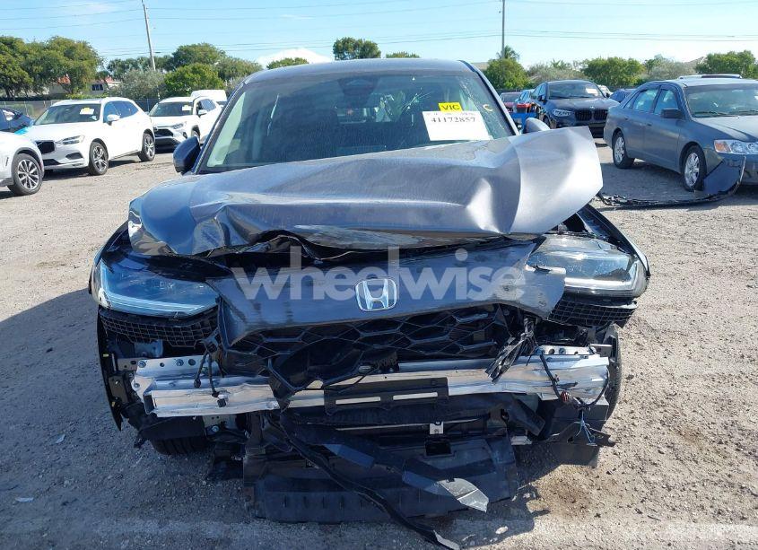 Photo 6 of 2025 Honda Hr-v 2WD EX-L (VIN 3CZRZ1H72SM700908)