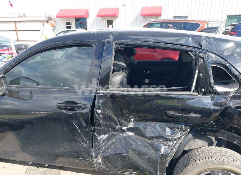 Photo 15 of 2023 Honda Hr-v 2WD EX-L (VIN 3CZRZ1H73PM704859)