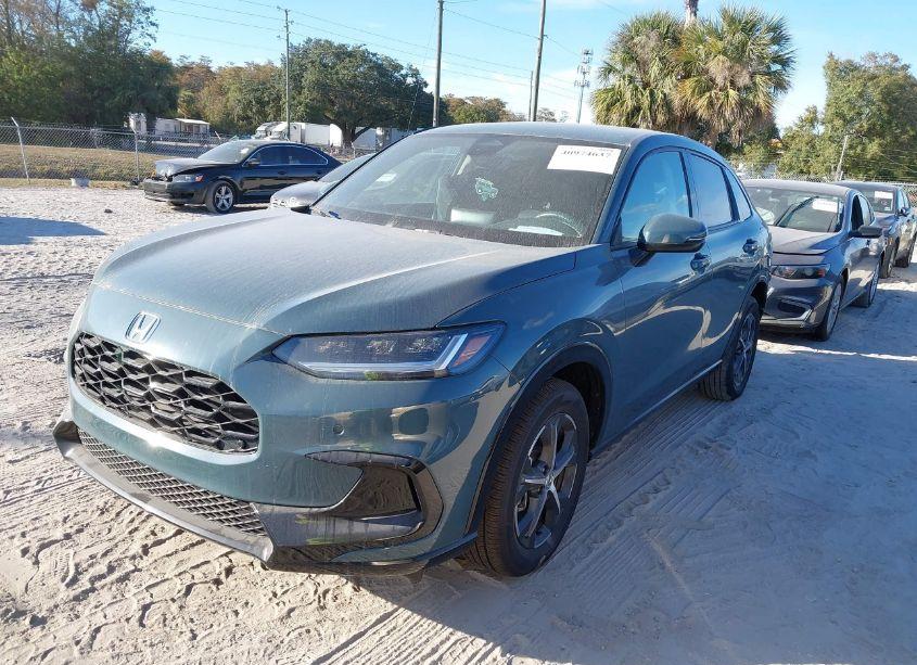 Photo 2 of 2024 Honda Hr-v 2WD EX-L/2WD EX-L W/O BSI (VIN 3CZRZ1H73RM747956)