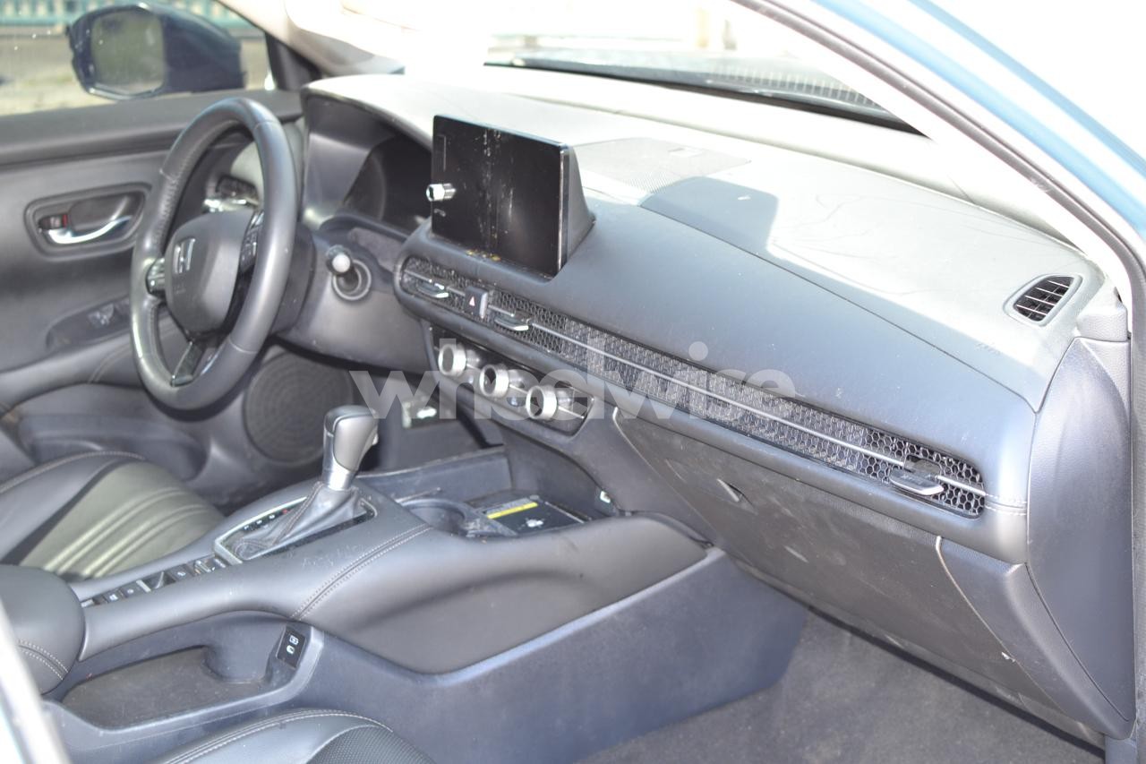 Photo 7 of 2024 HONDA HR-V EXL (VIN 3CZRZ1H73RM757421)