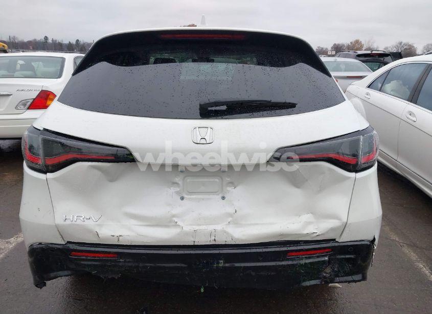Photo 16 of 2025 Honda Hr-v 2WD EX-L (VIN 3CZRZ1H74SM718634)