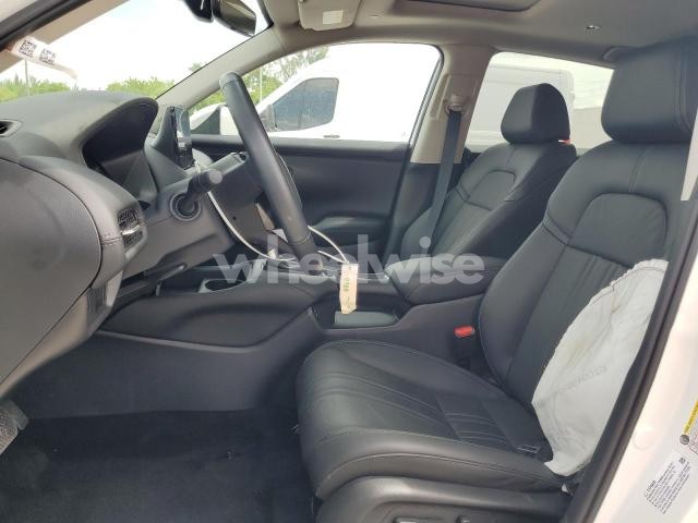 Photo 3 of 2025 HONDA HR-V EXL (VIN 3CZRZ1H74SM740665)
