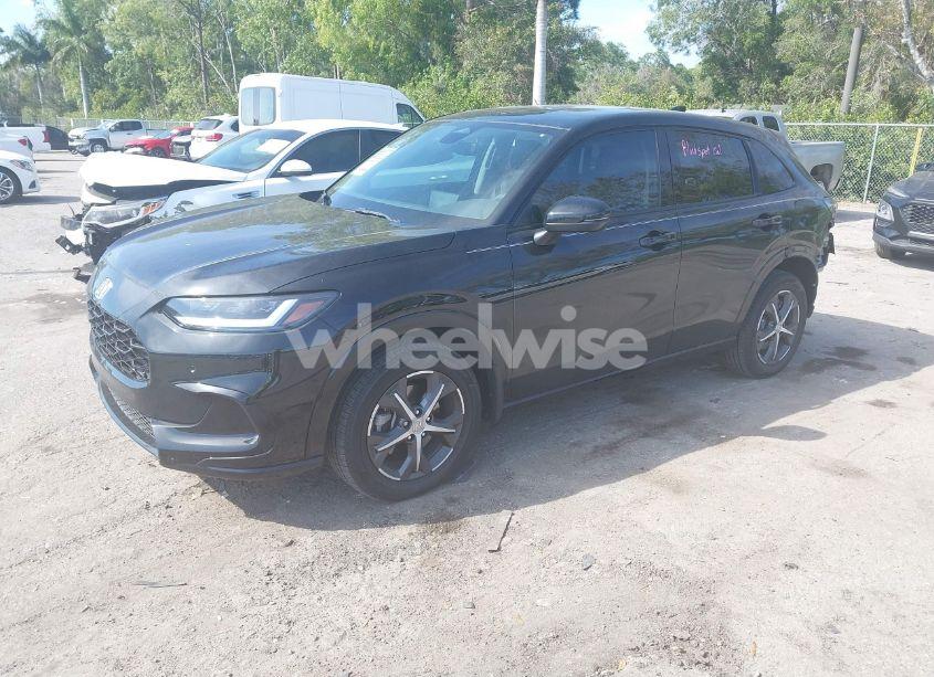 Photo 2 of 2024 Honda Hr-v 2WD EX-L/2WD EX-L W/O BSI (VIN 3CZRZ1H75RM721603)