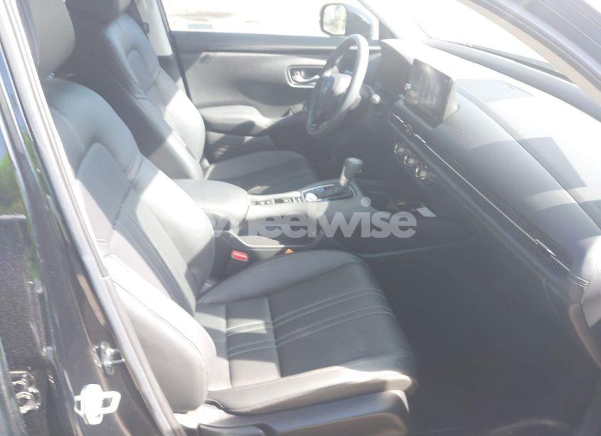Photo 5 of 2024 Honda Hr-v 2WD EX-L/2WD EX-L W/O BSI (VIN 3CZRZ1H75RM721603)