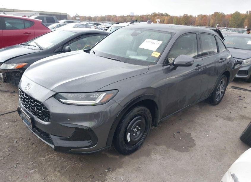 Photo 2 of 2024 Honda Hr-v 2WD EX-L/2WD EX-L W/O BSI (VIN 3CZRZ1H75RM746792)