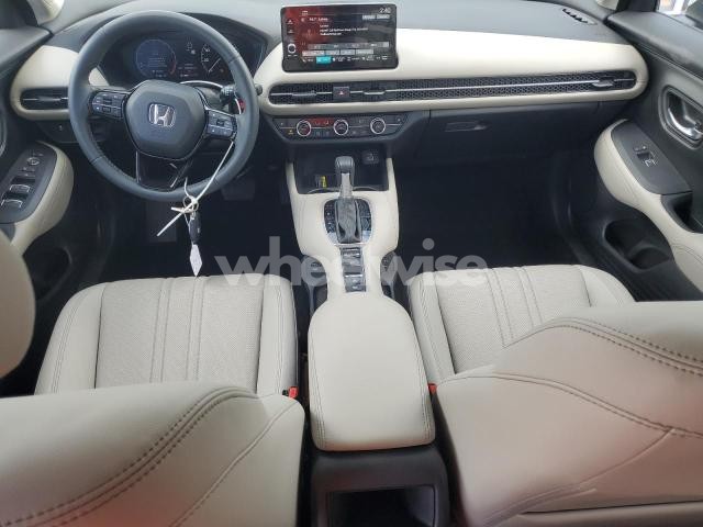 Photo 10 of 2024 HONDA HR-V EXL (VIN 3CZRZ1H75RM747389)