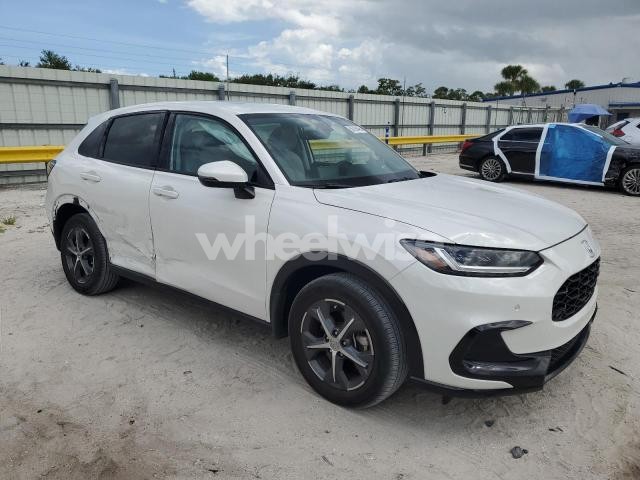 Photo 12 of 2024 HONDA HR-V EXL (VIN 3CZRZ1H75RM747389)