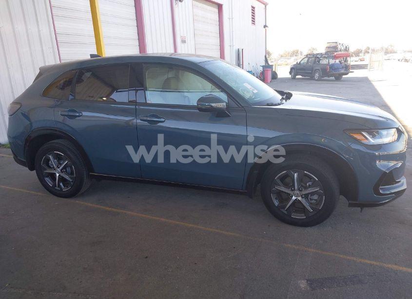 Photo 14 of 2025 Honda Hr-v 2WD EX-L (VIN 3CZRZ1H75SM703849)