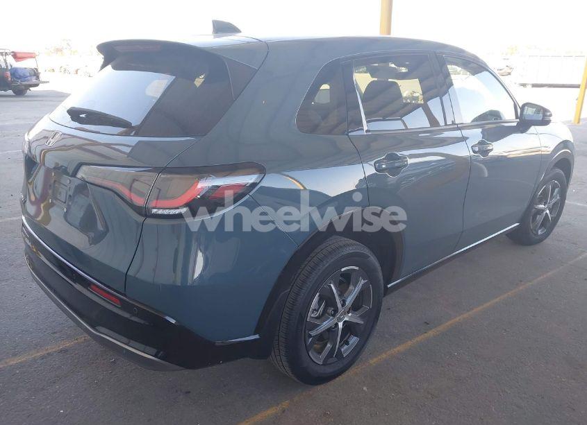 Photo 4 of 2025 Honda Hr-v 2WD EX-L (VIN 3CZRZ1H75SM703849)