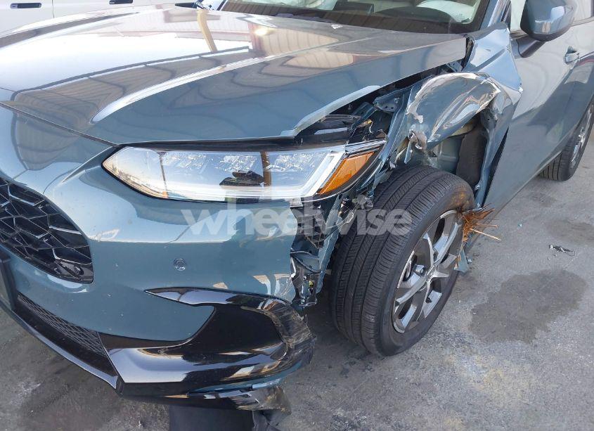 Photo 6 of 2025 Honda Hr-v 2WD EX-L (VIN 3CZRZ1H75SM703849)