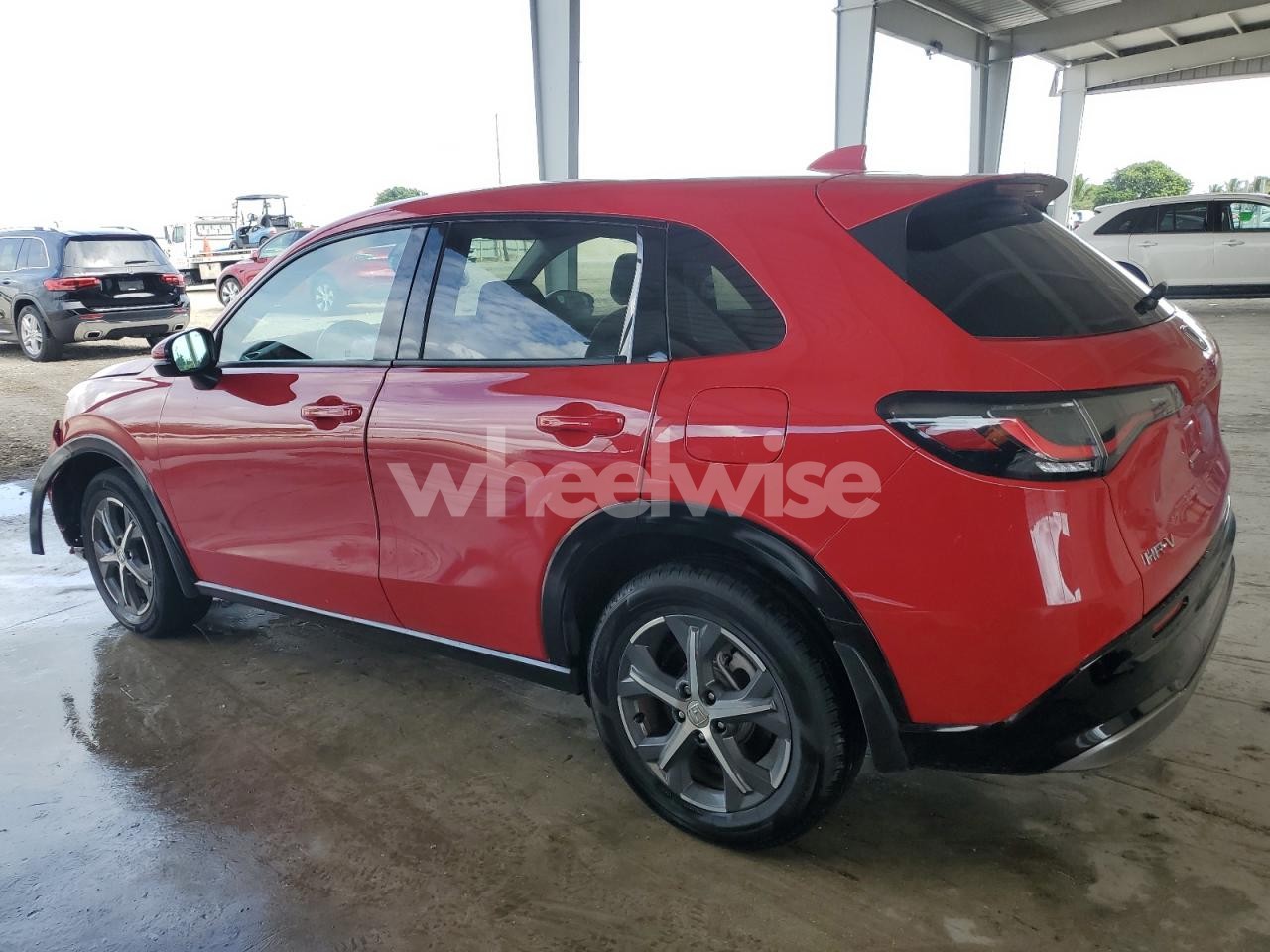 Photo 2 of 2024 HONDA HR-V EXL (VIN 3CZRZ1H76RM712506)