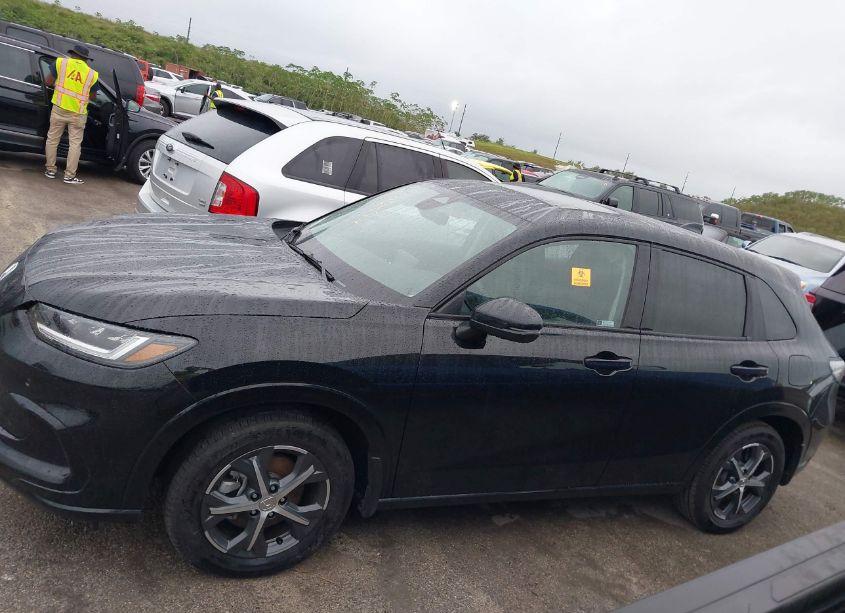 Photo 14 of 2024 Honda Hr-v 2WD EX-L/2WD EX-L W/O BSI (VIN 3CZRZ1H76RM712943)