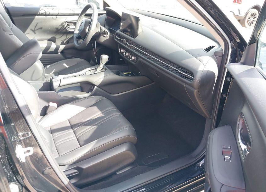 Photo 5 of 2024 Honda Hr-v 2WD EX-L/2WD EX-L W/O BSI (VIN 3CZRZ1H76RM712943)