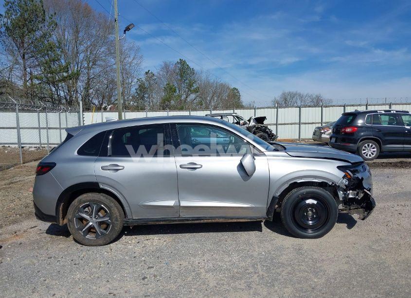 Photo 13 of 2024 Honda Hr-v 2WD EX-L/2WD EX-L W/O BSI (VIN 3CZRZ1H76RM725577)