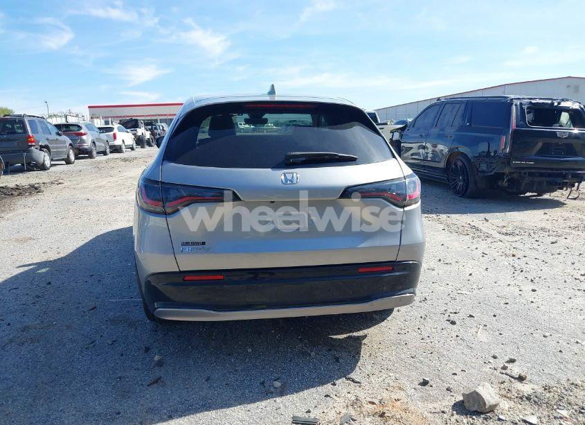 Photo 16 of 2024 Honda Hr-v 2WD EX-L/2WD EX-L W/O BSI (VIN 3CZRZ1H76RM725577)