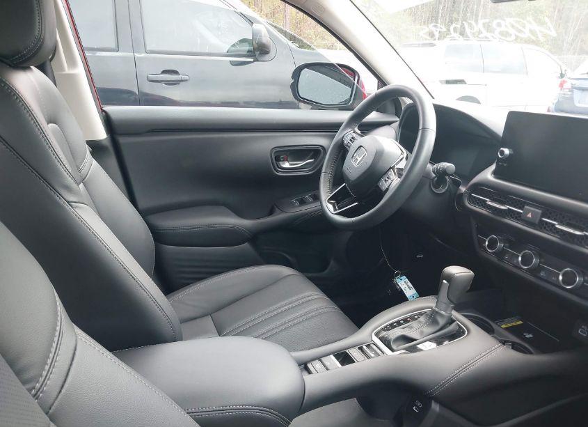 Photo 5 of 2024 Honda Hr-v 2WD EX-L/2WD EX-L W/O BSI (VIN 3CZRZ1H78RM743952)
