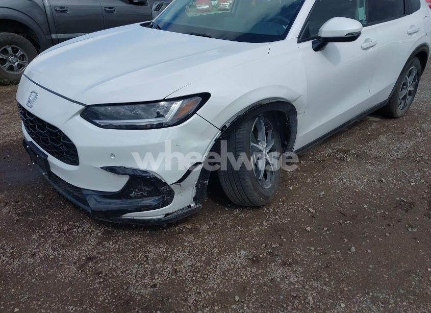 Photo 6 of 2025 Honda Hr-v 2WD EX-L (VIN 3CZRZ1H78SM738630)