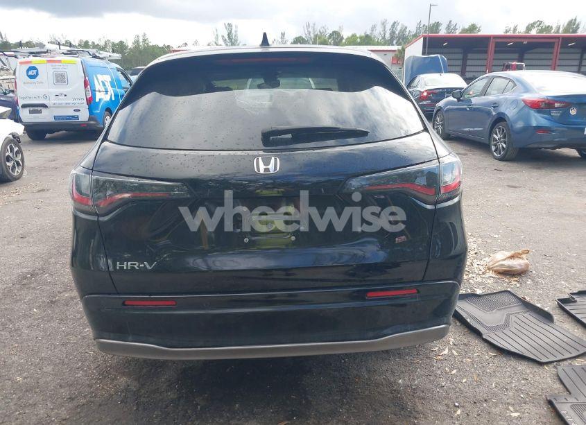 Photo 17 of 2023 Honda Hr-v 2WD EX-L (VIN 3CZRZ1H79PM731886)