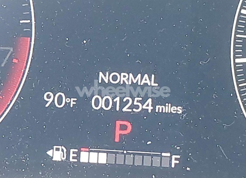 Photo 15 of 2024 Honda Hr-v 2WD EX-L/2WD EX-L W/O BSI (VIN 3CZRZ1H79RM738713)