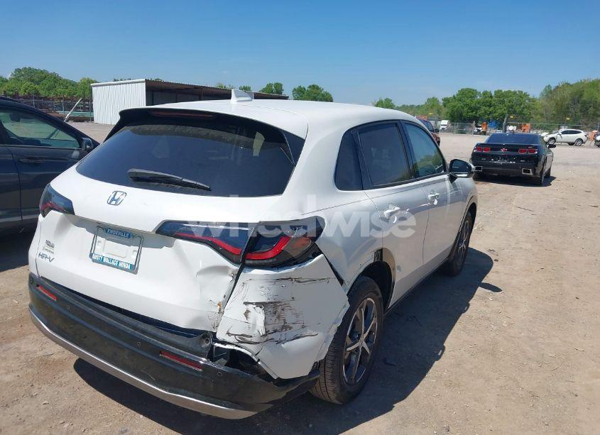 Photo 4 of 2024 Honda Hr-v 2WD EX-L/2WD EX-L W/O BSI (VIN 3CZRZ1H79RM738713)