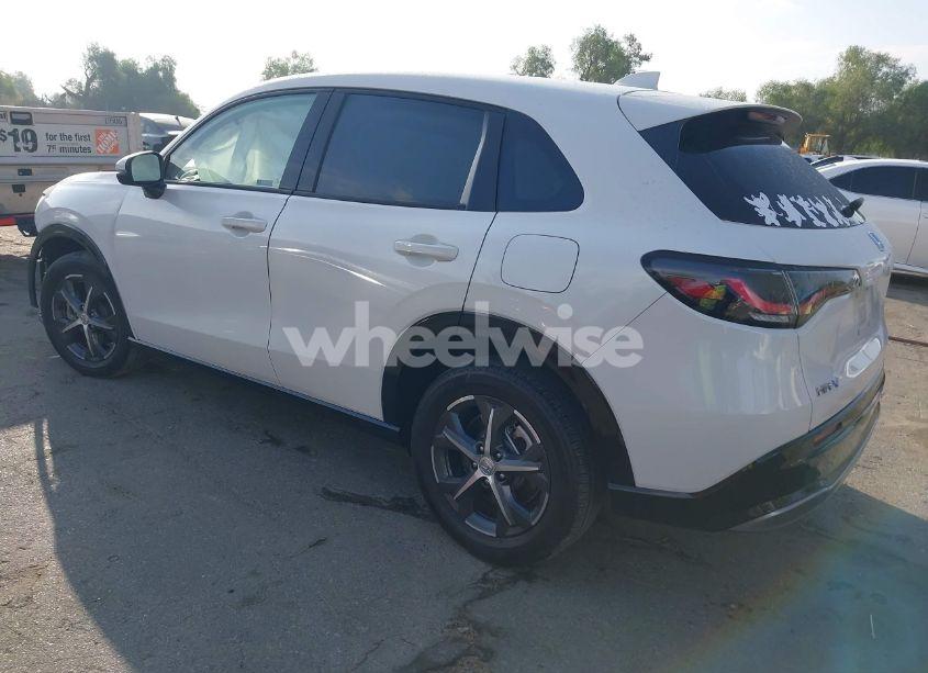 Photo 3 of 2023 Honda Hr-v 2WD EX-L (VIN 3CZRZ1H7XPM732254)