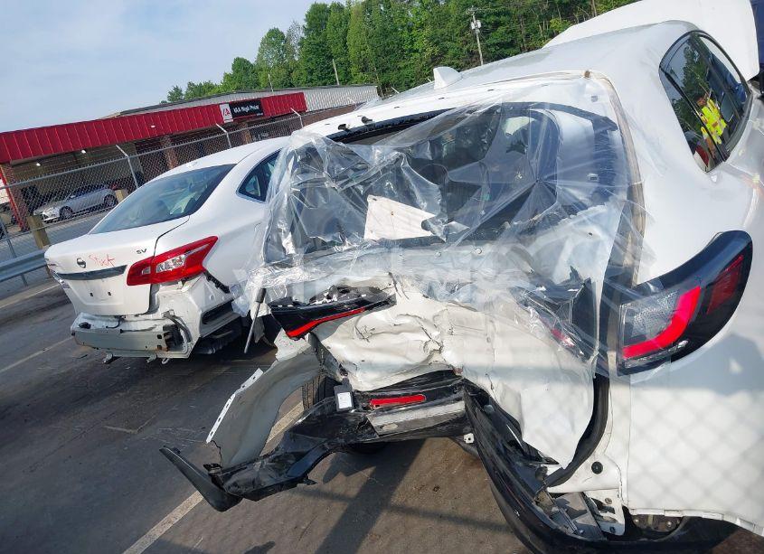 Photo 16 of 2024 Honda Hr-v 2WD EX-L/2WD EX-L W/O BSI (VIN 3CZRZ1H7XRM714694)