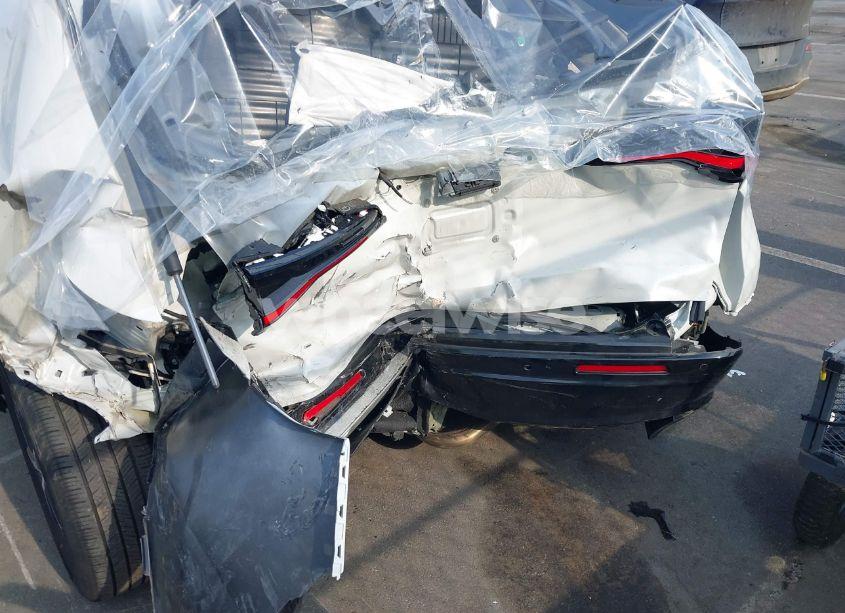 Photo 6 of 2024 Honda Hr-v 2WD EX-L/2WD EX-L W/O BSI (VIN 3CZRZ1H7XRM714694)