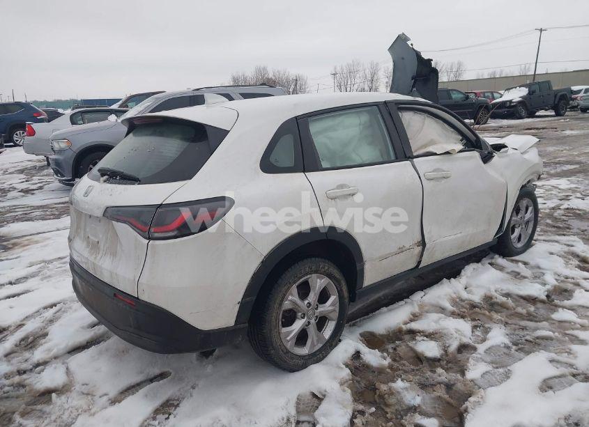 Photo 4 of 2023 Honda Hr-v AWD LX (VIN 3CZRZ2H30PM713411)