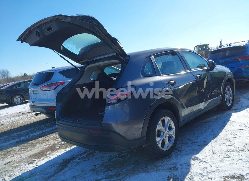 Photo 4 of 2023 Honda Hr-v AWD LX (VIN 3CZRZ2H30PM716003)