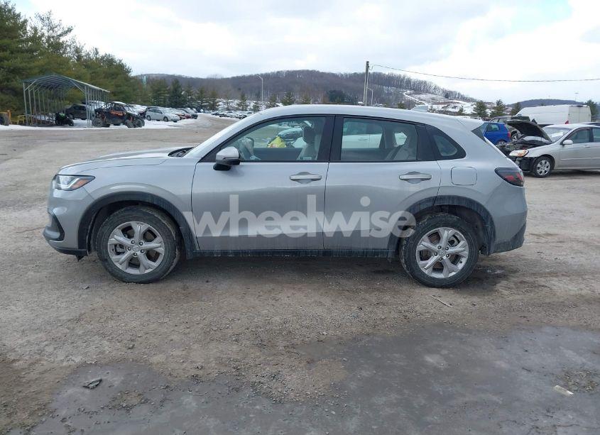 Photo 14 of 2023 Honda Hr-v AWD LX (VIN 3CZRZ2H30PM728734)