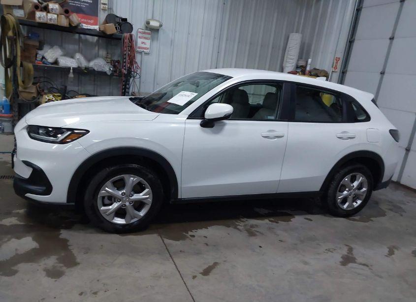 Photo 14 of 2023 Honda Hr-v AWD LX (VIN 3CZRZ2H30PM746313)