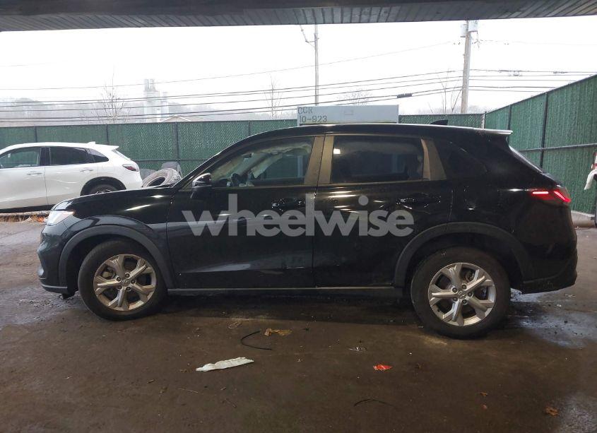 Photo 15 of 2023 Honda Hr-v AWD LX (VIN 3CZRZ2H31PM724921)
