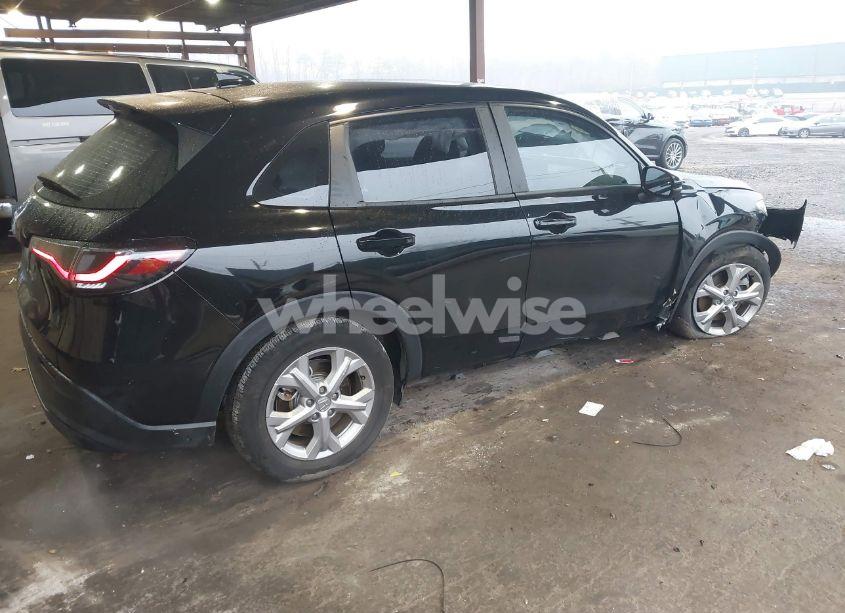 Photo 4 of 2023 Honda Hr-v AWD LX (VIN 3CZRZ2H31PM724921)